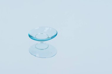 cam üzerinde vizyon yalan düzeltmek için lens yakın çekim