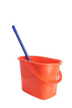 beyaz izole ıslak temizlik için paspas ile kova