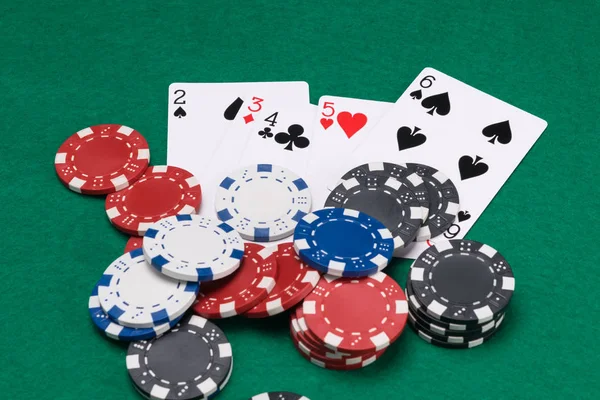 Yeşil Tablo Arka Plan Üzerinde Casino Zafer Kavramı — Stok fotoğraf