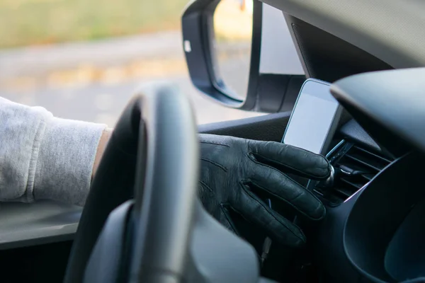 Car Left Mobile Phone Front Stealing Device Window Close Hand — Stock Photo, Image