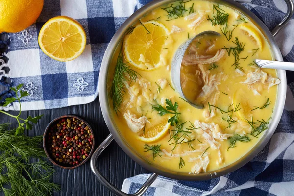 Avgolemono Delicious Creamy Greek Chicken Soup Lemon Egg Yolk Pasta — Stock Photo, Image