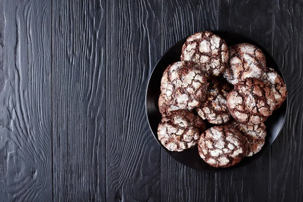 Chocolate Crinkle Cookies Cracked Chocolate Biscuits Chocolate Biscuits Christmas Cookies — Stock Photo, Image