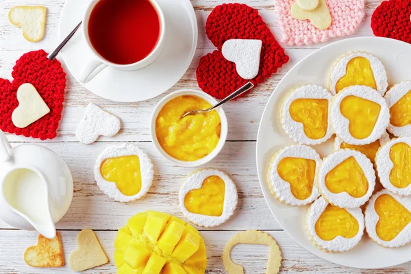 Letecké Snímky Srdce Tvaru Linzer Které Soubory Cookie Mango Jam — Stock fotografie