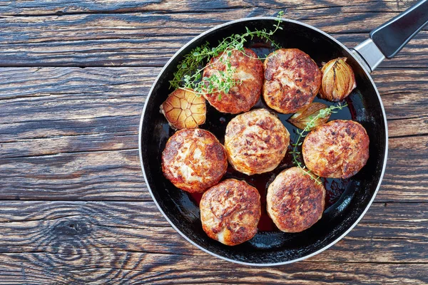 Chuletas Caseras Carne Frita Empanadas Carne Picada Una Sartén Con —  Fotos de Stock