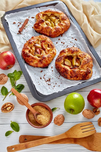 Delicious Open Apple Pies Galettes Apple Slices Stuffing Baking Tray — Stock Photo, Image