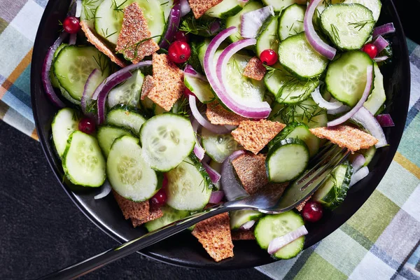 Close-up de uma porção de salada de pepino — Fotografia de Stock