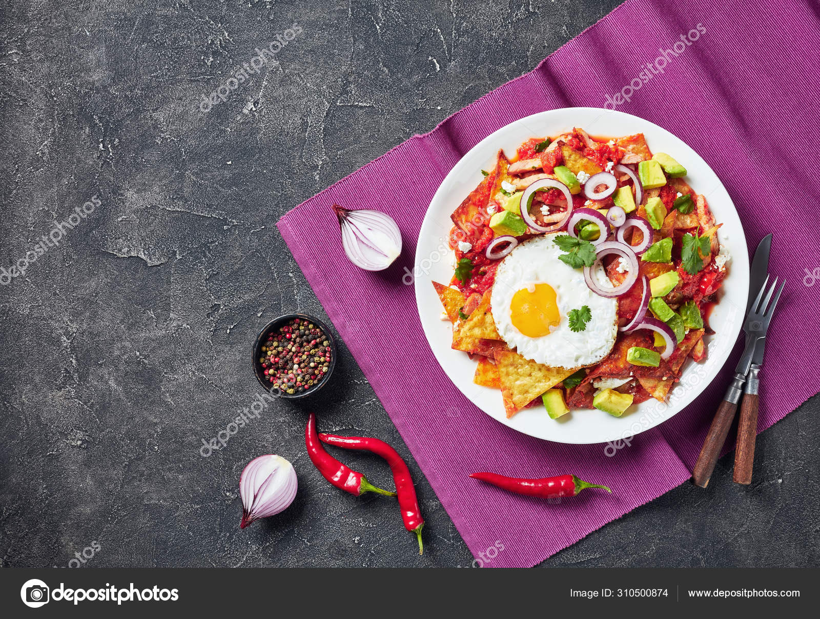 Stockfotos Chilaquiles Verdes Con Huevo Bilder Stockfotografie Chilaquiles Verdes Con Huevo Lizenzfreie Fotos Depositphotos