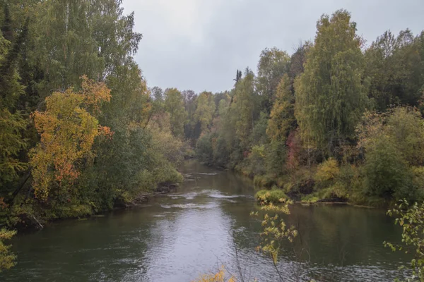 Kolva Nehri, sonbahar, rafting