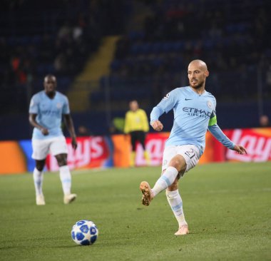 Kharkiv, Ukrayna - 23 Ekim 2018: David Silva Manchester City Shakhtar Donetsk Osk Metalist Stadyumu'nda karşı Uefa Şampiyonlar Ligi oyun sırasında