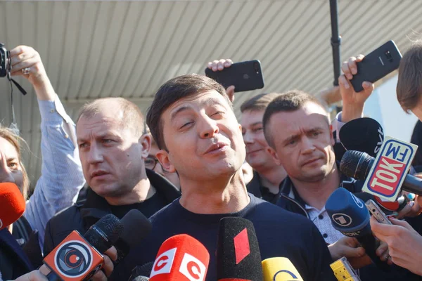 Kiev Ukrajna Március 2019 Elnökjelölt Volodimir Zelensky Után Streed Közelében — Stock Fotó