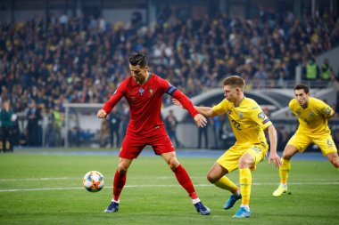 Kyiv, Ukrayna - 14 Ekim 2019: Portekizli Cristiano Ronaldo Uefa Euro 2020 ön eleme maçı sırasında Nsk Olimpiyskyi Stadyumu 'nda Portekiz' e karşı