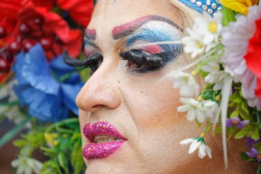 Halk, LGBT cemaati tarafından düzenlenen Eşitlik Yürüyüşü 'ne katıldı.