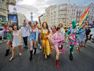 Halk, LGBT cemaati tarafından düzenlenen Eşitlik Yürüyüşü 'ne katıldı.