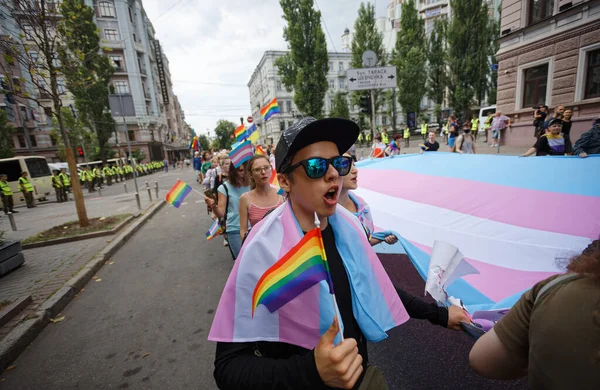 Persone Partecipano Alla Marcia Dell Uguaglianza Organizzata Dalla Comunità Lgbt — Foto Stock