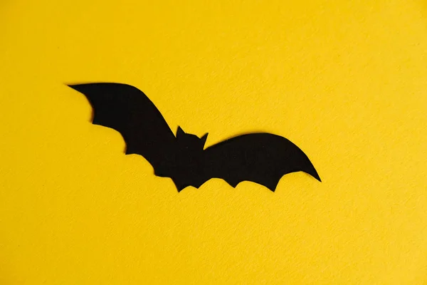 Paper Bat Yellow Background Halloween Concept — Stock Photo, Image