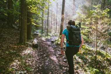 Slovakya (alan Piecky), Slovak cennette iz