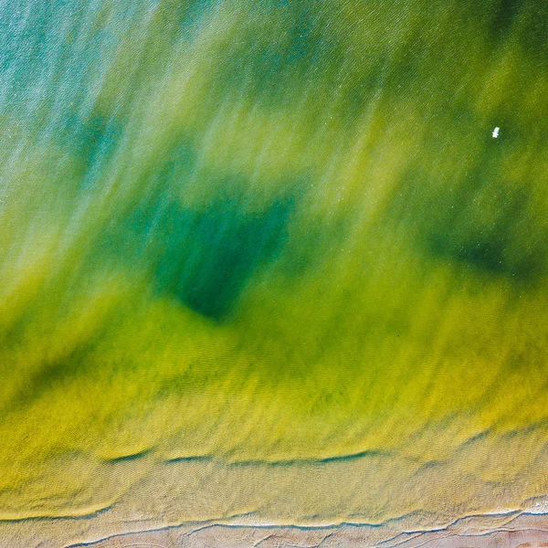 Mirando Hacia Playa Vista Aérea Del Dron Costa Del Mar — Foto de Stock