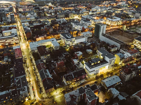 Drone Vista Aérea Ciudad Kaunas Por Noche Lituania —  Fotos de Stock