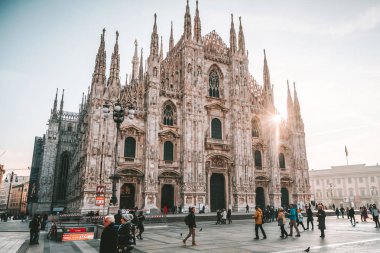 Milano Katedrali'ne (Duomo di Milano), Lombardiya, İtalya