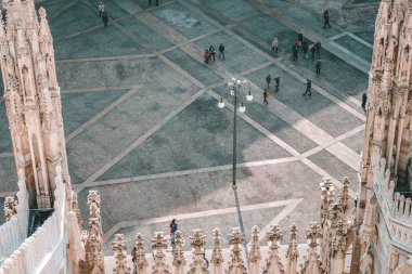 Milano Katedrali'ne (Duomo di Milano), Lombardiya, İtalya