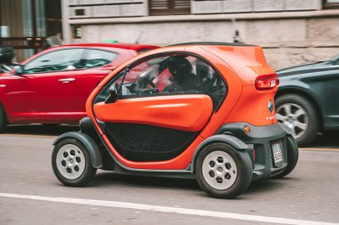 Renault Twizy tam Elektrik kentsel araba, Milano, Italya