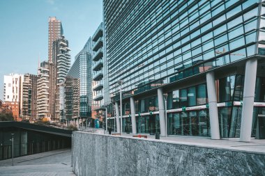 Milan şehir modern mimari yapılar