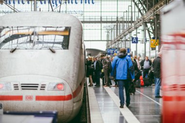 Frankfurt Merkez İstasyonu