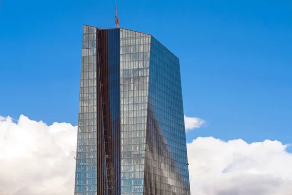 Modern headquarters building of the European Central Bank (ECB) — Stock Photo, Image