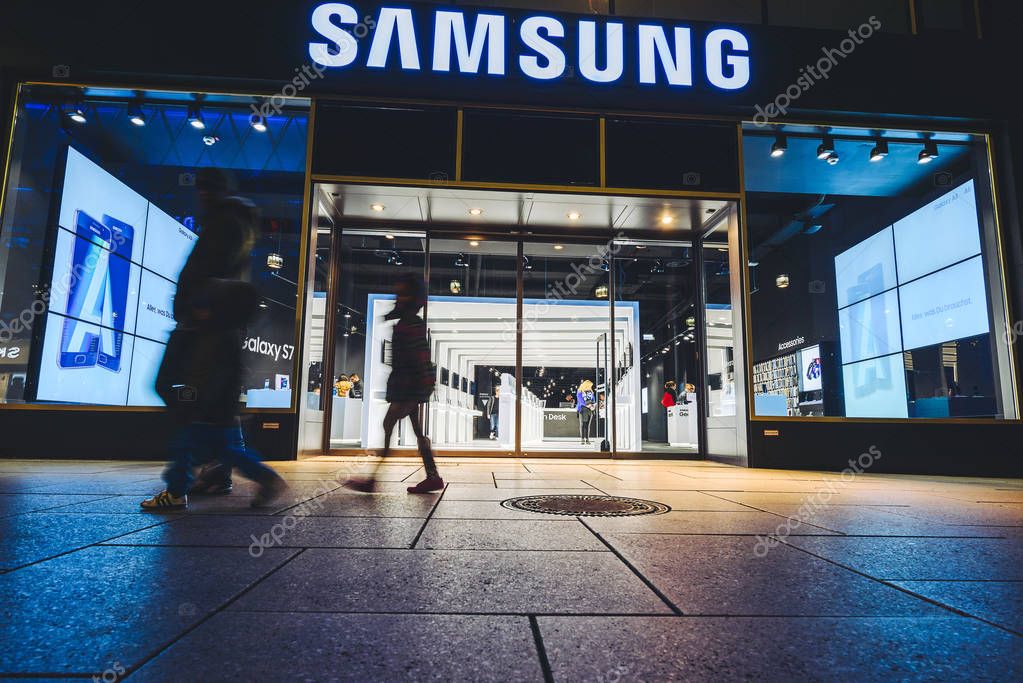 FRANKFURT, GERMANY - OCTOBER 06, 2016: SAMSUNG phone store in Frankfurt, Germany. Samsung Group is a South Korean multinational conglomerate headquartered in Samsung Town, Seoul