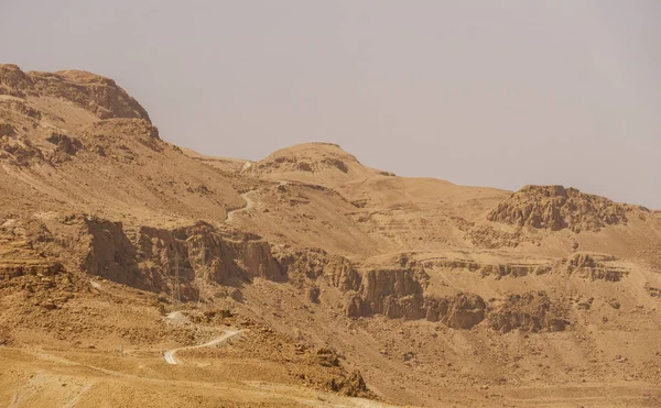 Paisagem Deserto Amarelo Montanhas Dia Primavera Quente — Fotografia de Stock