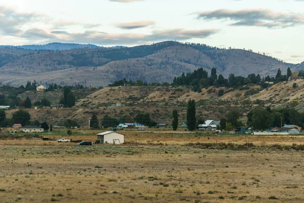 Omak, ABD-16 Eylül 2018: Washington 'un kuzeyinde Okanogan Highlands 'in eteklerindeki.