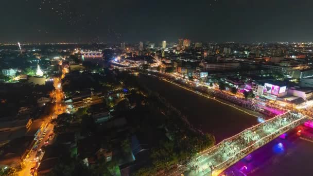 Timelapse Floating Lanterns People Yee Peng Festival Celebración Loy Krathong — Vídeos de Stock