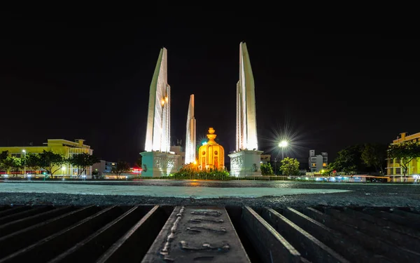 Democratie Monument Bangkok Nachts Stockfoto