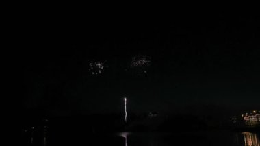 güzel havai fişekler gece sky hd