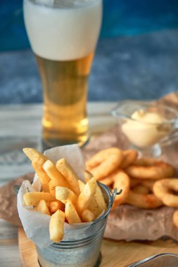 aperatifler bardakta light bira için çeşitli