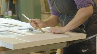 ahşap boşlukları, kontrplak işlemi ahşap kapı imalatı
