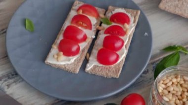 Pişirme Sağlıklı Veggie Sandviçler