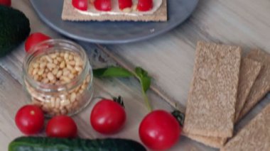 Pişirme Sağlıklı Veggie Sandviçler