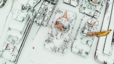 donmuş liman, gemi, helikopter ateş kış iskelelerde