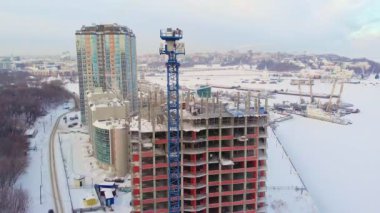 konut inşaat alanı, kış, havadan görünümü, helikopter çekimi