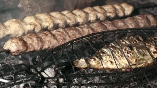 BBQ cooking meat,BBQ, cooking meat — Stock Video