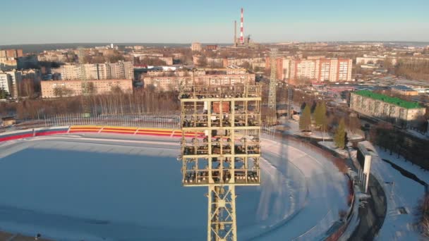 Openlucht stadion in de winter — Stockvideo