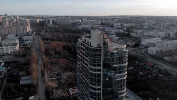 高层玻璃商务大厦，空中拍摄 — 图库视频影像