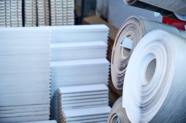 kaplama rulo ile depo, iç kapı üretimi