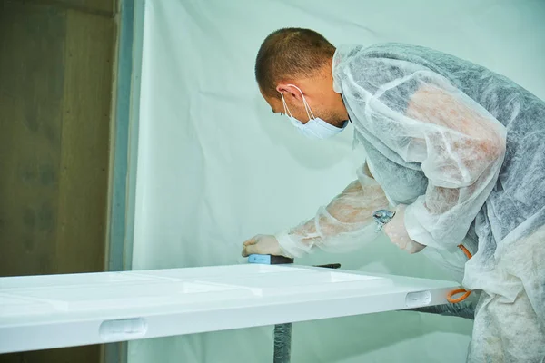 kapı boyama, metal kapı üretimi