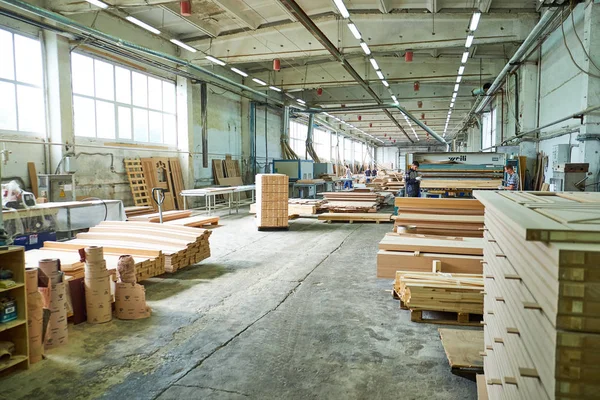 Ambar ahşap boşlukları, parçalar, iç kapılar üretimi ile