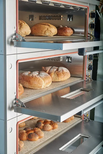 Industrial electric oven for catering with set food