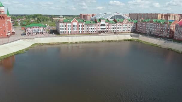 Yoshkar-Ola, Mari El, Russia. Bruges Embankment copy from the embankment in the city of Bruges in Belgium. — Stock Video