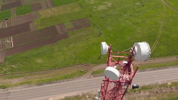 Torre delle Cellule. Comunicazioni cittadine. Sparatoria aerea — Video Stock