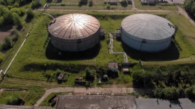 Petrol depolama yaz hava araştırması